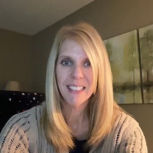 Meet your Posher, Marcia